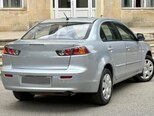 Mitsubishi Lancer-11
