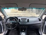Mitsubishi Lancer-18