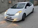 Toyota Prius-9