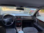 Mercedes E 240-5