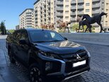 Mitsubishi L200-2