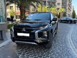 Mitsubishi L200-4