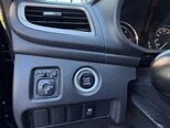 Mitsubishi L200-10