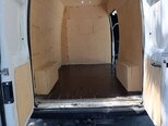 Ford Transit-15