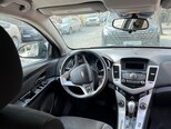 Chevrolet Cruze-9