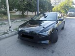 Hyundai Elantra-2