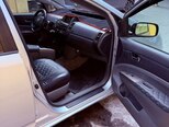 Toyota Prius-13