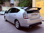 Toyota Prius-4