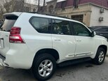 Toyota Land Cruiser Prado-4