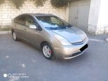 Toyota Prius-2