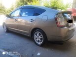 Toyota Prius-3