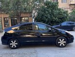 Toyota Prius-2