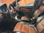 Chevrolet Cruze-15