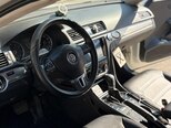 Volkswagen Passat-3