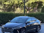 Hyundai Elantra-2