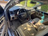 Volkswagen Touareg-3