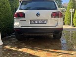 Volkswagen Touareg-9