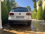 Volkswagen Touareg-8