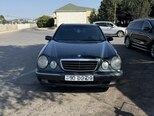 Mercedes E 230-1