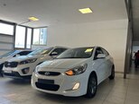 Hyundai Accent-1