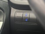 Hyundai Accent-7