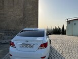Hyundai Accent-3