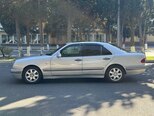 Mercedes E 230-7