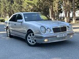 Mercedes E 230-3