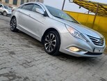 Hyundai Sonata-10