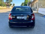 Hyundai Accent-2