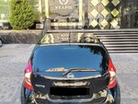 Nissan Note-8