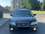 Hyundai Sonata-1