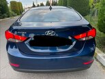 Hyundai Elantra-12