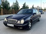 Mercedes E 220-3