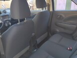 Nissan March-9