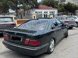 Mercedes E 240-3