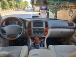 Toyota Land Cruiser-6
