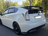 Toyota Prius-9