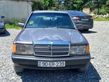 Mercedes 190-1