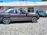 Mercedes 190-5