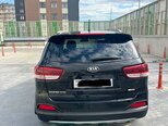 Kia Sorento-4