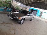 Mercedes 190-1