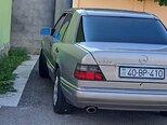 Mercedes E 220-3
