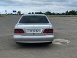 Mercedes E 250-7