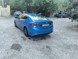 Hyundai Elantra-5
