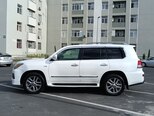 Lexus LX 570-12