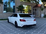 Mercedes E 250-6