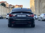 Hyundai Sonata-6