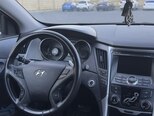 Hyundai Sonata-14