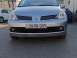 Nissan Tiida-1